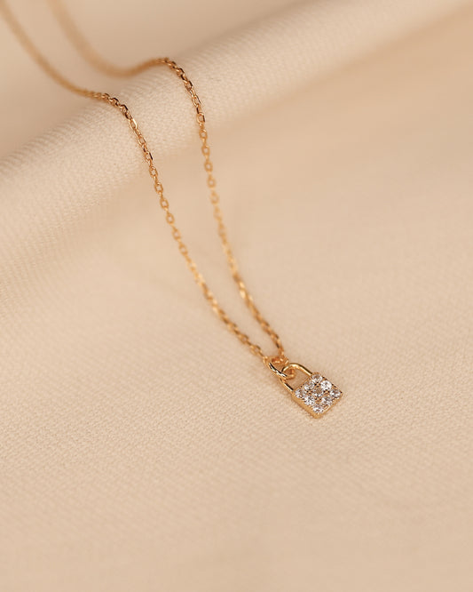 Tennis Link Chain Necklace (Gold)